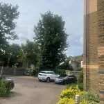 London One Bedroom Apartment In A Gated Community