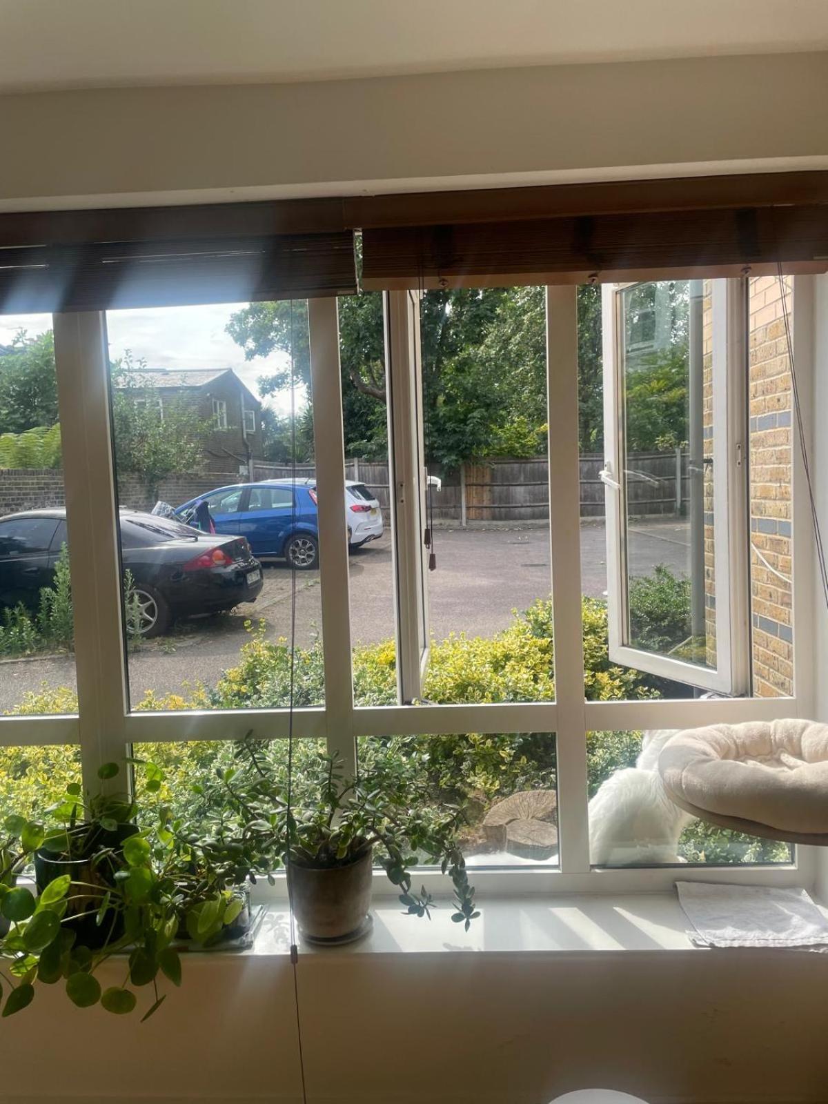 One Bedroom In A Gated Community Apartment *